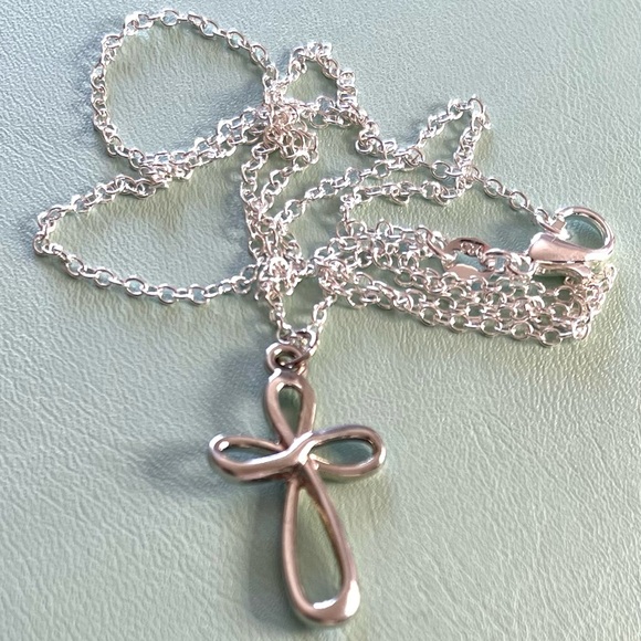 loop cross necklace - 925 Sterling silver necklace - Picture 4 of 7